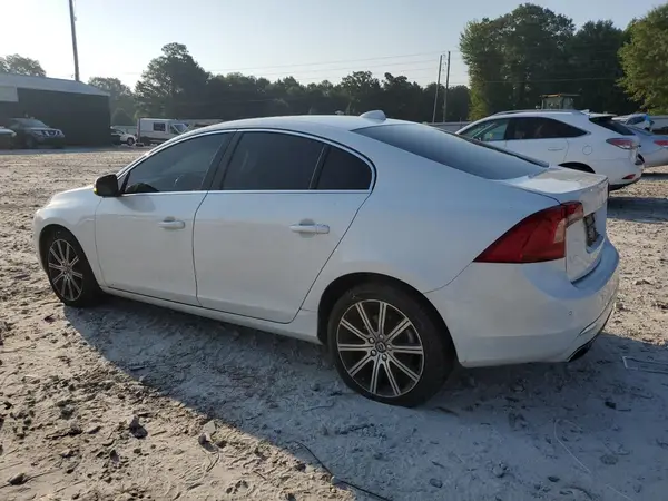 LYV402HK6JB173321 2018 VOLVO S60 - Image 2