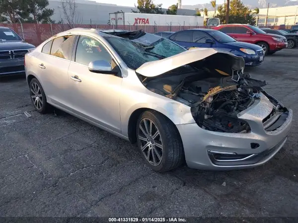 LYV402HK7HB133405 2017 VOLVO S60 - Image 1