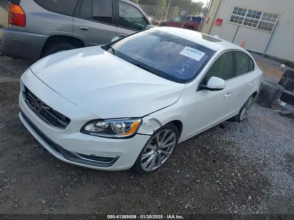 LYV402HK7JB165941 2018 VOLVO S60 - Image 2