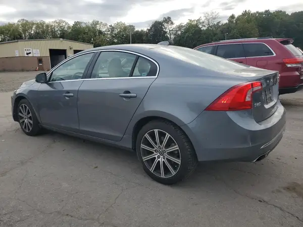 LYV402HK7JB172744 2018 VOLVO S60 - Image 2