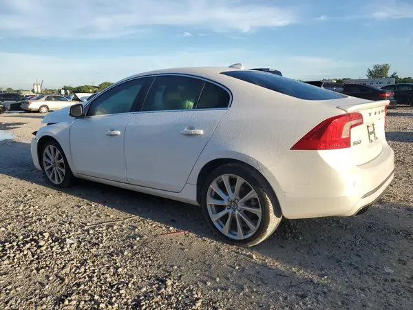 LYV402HKXJB185830 2018 VOLVO S60 - Image 2