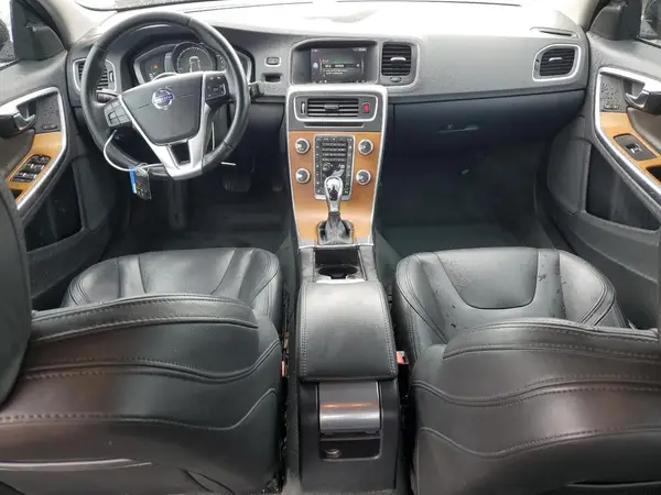 LYV402HM0JB173655 2018 VOLVO S60 - Image 8