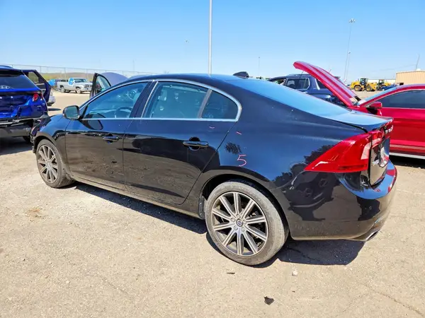 LYV402HM2JB173608 2018 VOLVO S60 - Image 2