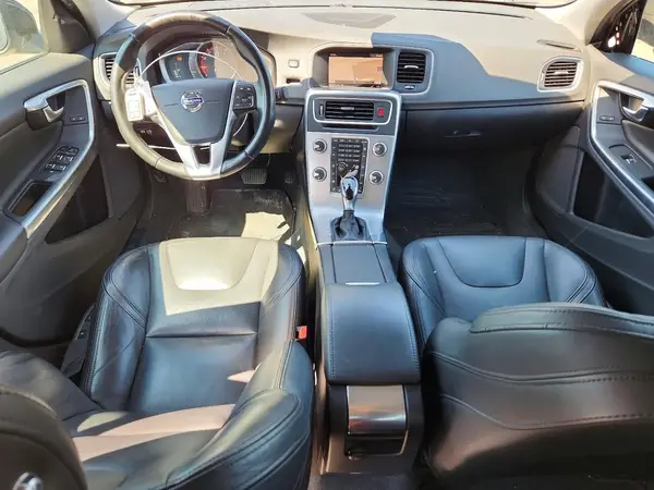 LYV402HM2JB173608 2018 VOLVO S60 - Image 8