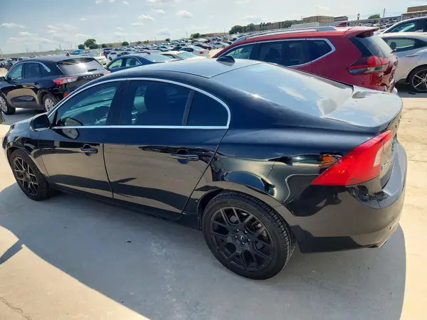 LYV402HM3HB126971 2017 VOLVO S60 - Image 2