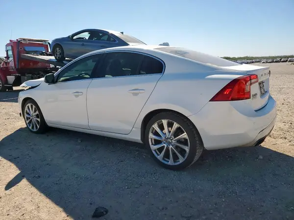LYV402HM3JB174556 2018 VOLVO S60 - Image 2