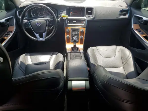 LYV402HM4JB156745 2018 VOLVO S60 - Image 8
