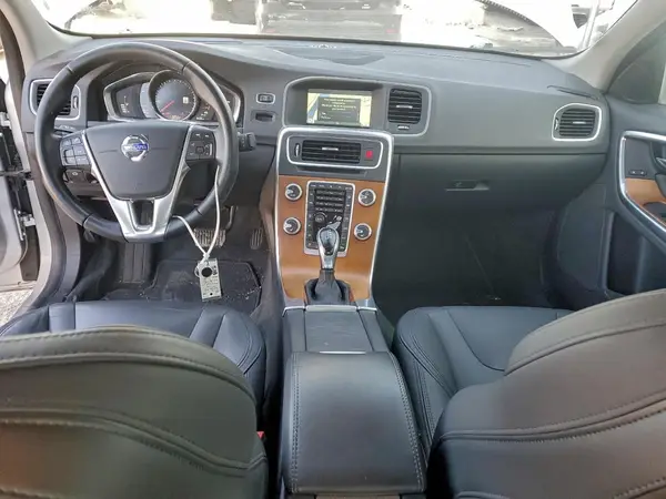 LYV402HM9HB140518 2017 VOLVO S60 - Image 8