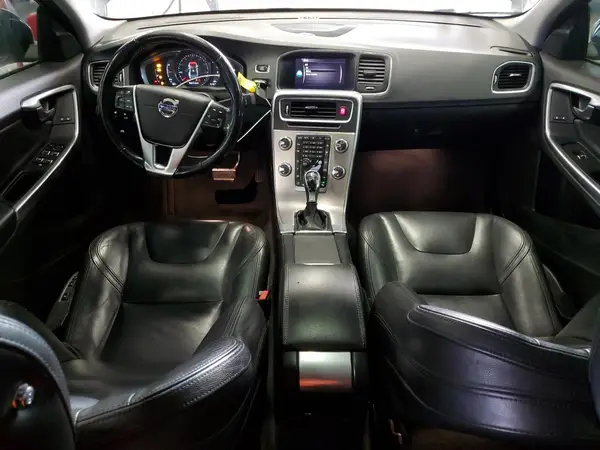LYV402HM9JB169913 2018 VOLVO S60 - Image 8