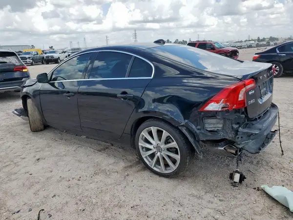 LYV402HMXHB131357 2017 VOLVO S60 - Image 2