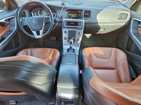 LYV402HMXHB143489 2017 VOLVO S60 - Image 8