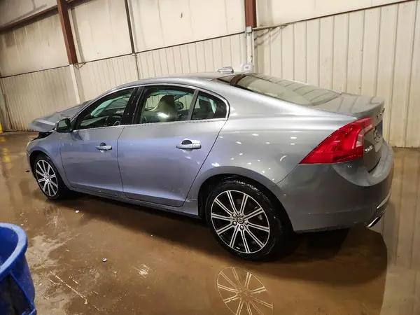 LYV402TK0JB167151 2018 VOLVO S60 - Image 2