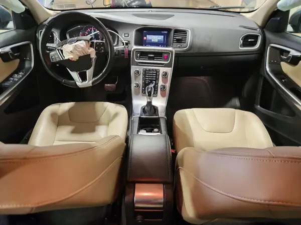 LYV402TK0JB167151 2018 VOLVO S60 - Image 8