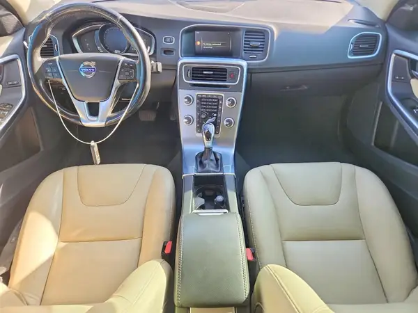 LYV402TK1HB125968 2017 VOLVO S60 - Image 8