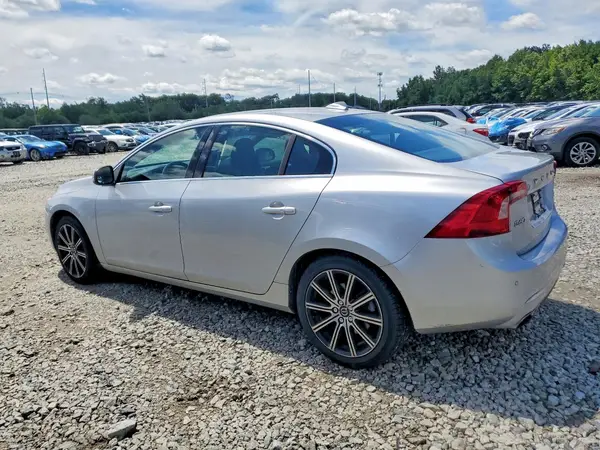LYV402TK1HB139966 2017 VOLVO S60 - Image 2