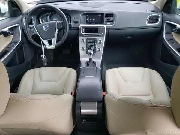 LYV402TK1HB150059 2017 VOLVO S60 - Image 8