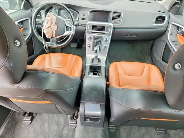 LYV402TK1JB157986 2018 VOLVO S60 - Image 8