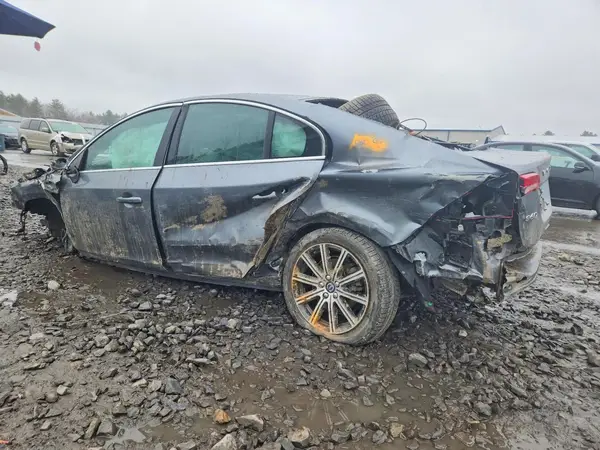 LYV402TK1JB171399 2018 VOLVO S60 - Image 2