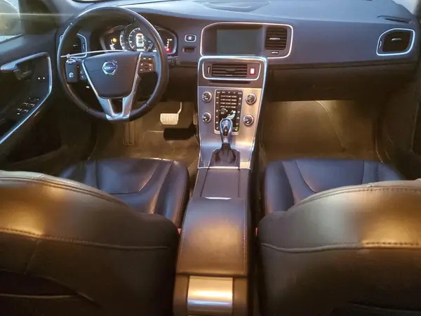 LYV402TK2HB131181 2017 VOLVO S60 - Image 8