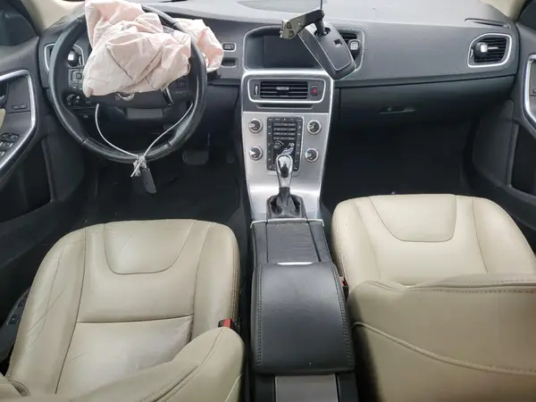 LYV402TK2JB161884 2018 VOLVO S60 - Image 8