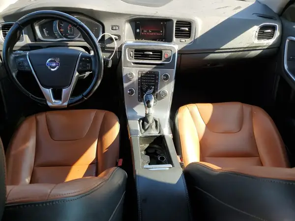 LYV402TK2JB168625 2018 VOLVO S60 - Image 8