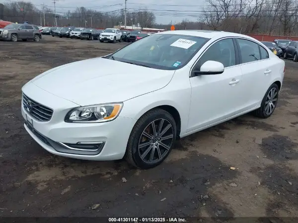 LYV402TK3HB196430 2017 VOLVO S60 - Image 2