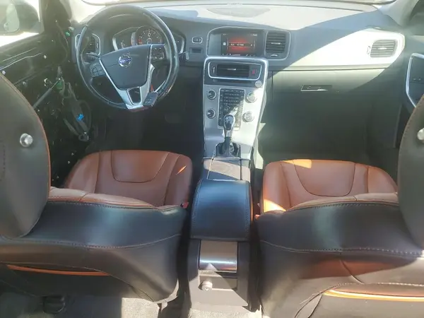 LYV402TK3JB166320 2018 VOLVO S60 - Image 8