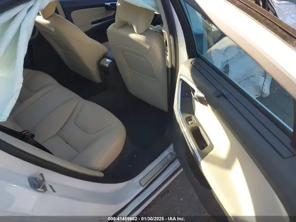 LYV402TK4HB125382 2017 VOLVO S60 - Image 8