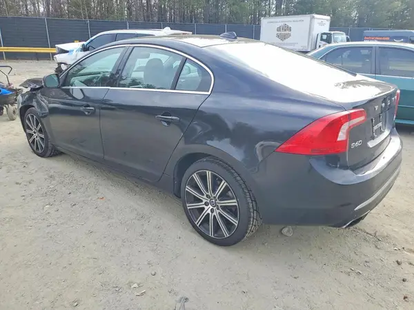 LYV402TK4JB173664 2018 VOLVO S60 - Image 2
