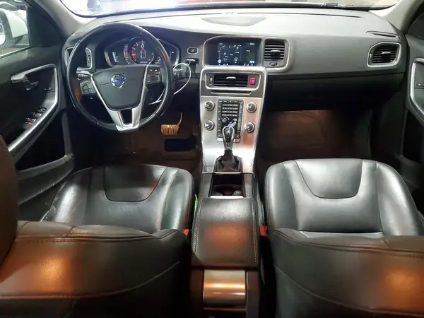 LYV402TK5HB140702 2017 VOLVO S60 - Image 8