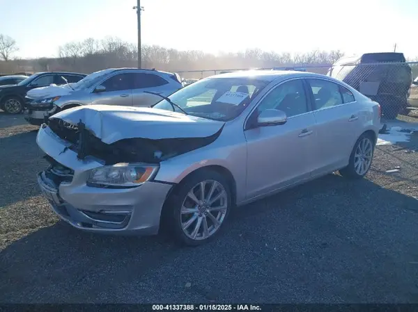 LYV402TK5JB159465 2018 VOLVO S60 - Image 2