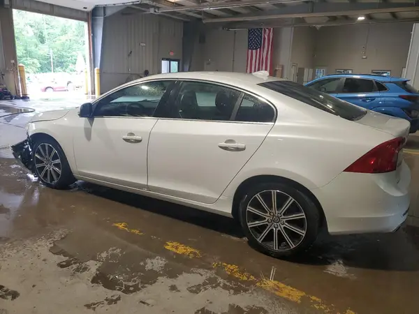LYV402TK5JB165234 2018 VOLVO S60 - Image 2