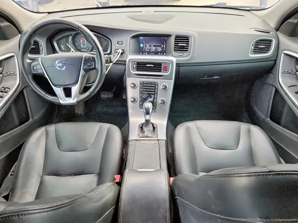 LYV402TK6HB154592 2017 VOLVO S60 - Image 8