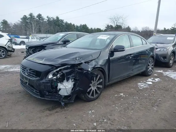 LYV402TK8HB1458 2017 VOLVO S60 - Image 2