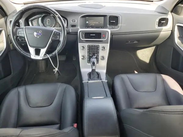 LYV402TK8JB159816 2018 VOLVO S60 - Image 8