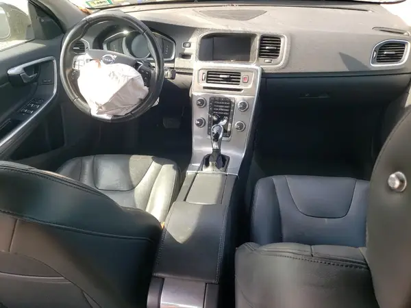 LYV402TK8JB168564 2018 VOLVO S60 - Image 8