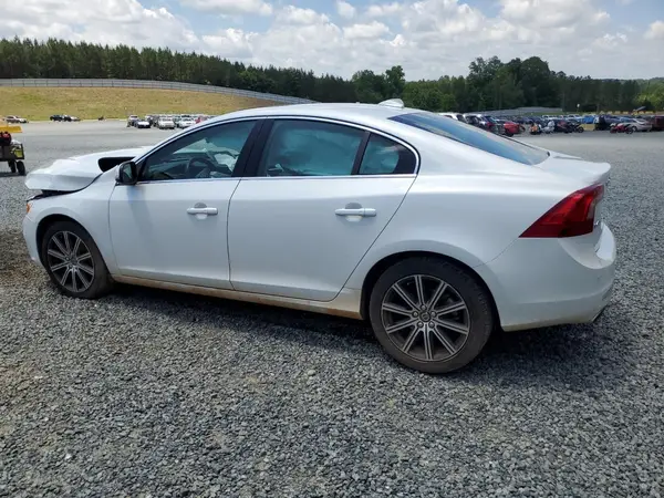 LYV402TK8JB173800 2018 VOLVO S60 - Image 2