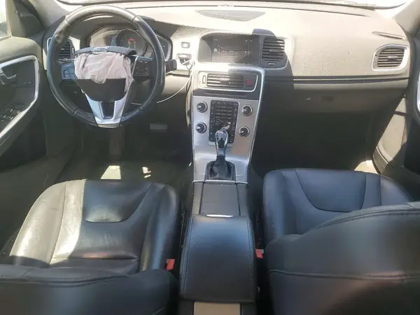 LYV402TK8JB190046 2018 VOLVO S60 - Image 8