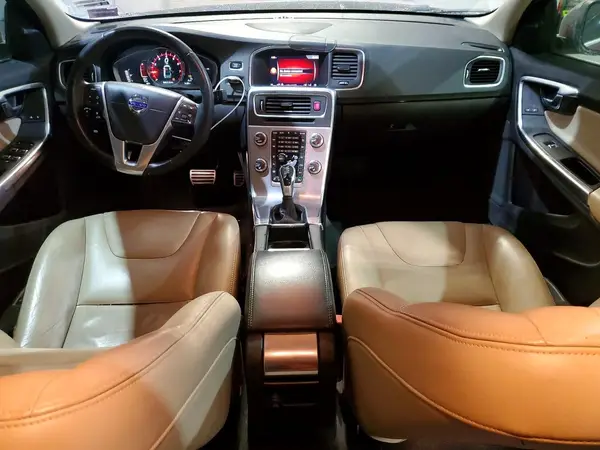 LYV402TK9HB156000 2017 VOLVO S60 - Image 8