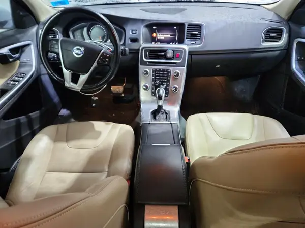 LYV402TK9JB166368 2018 VOLVO S60 - Image 8