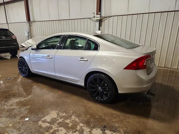 LYV402TK9JB166676 2018 VOLVO S60 - Image 2