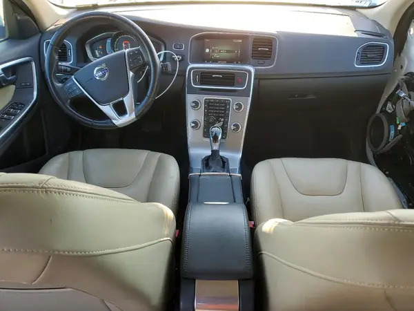LYV402TK9JB171845 2018 VOLVO S60 - Image 8