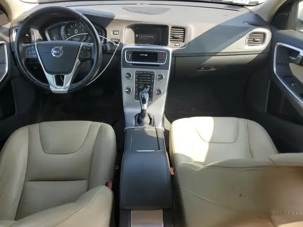 LYV402TKXHB145250 2017 VOLVO S60 - Image 8