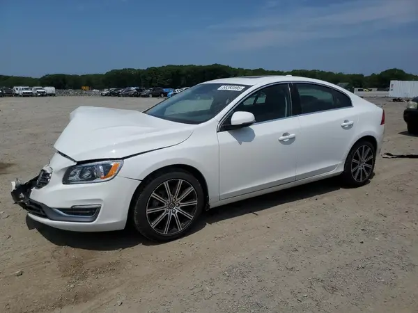 LYV402TKXHB147631 2017 VOLVO S60 - Image 1