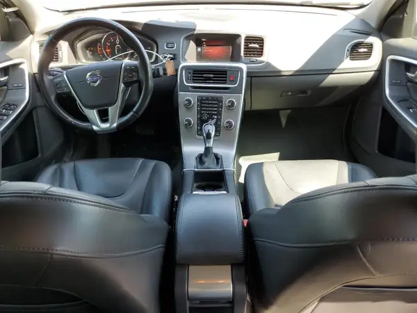 LYV402TKXJB160868 2018 VOLVO S60 - Image 8