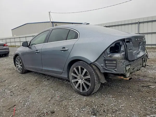LYV402TKXJB173636 2018 VOLVO S60 - Image 2