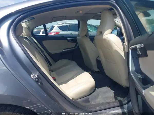 LYV402TKXJB174267 2018 VOLVO S60 - Image 8