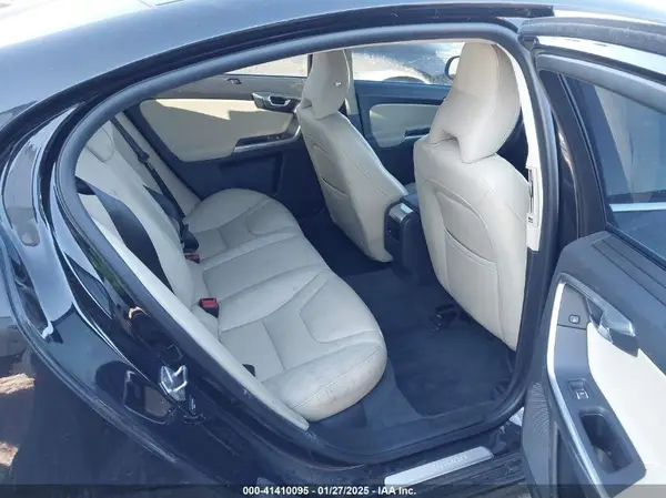 LYV402TKXJB179615 2018 VOLVO S60 - Image 8