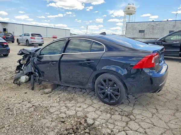LYV402TM0JB166616 2018 VOLVO S60 - Image 2