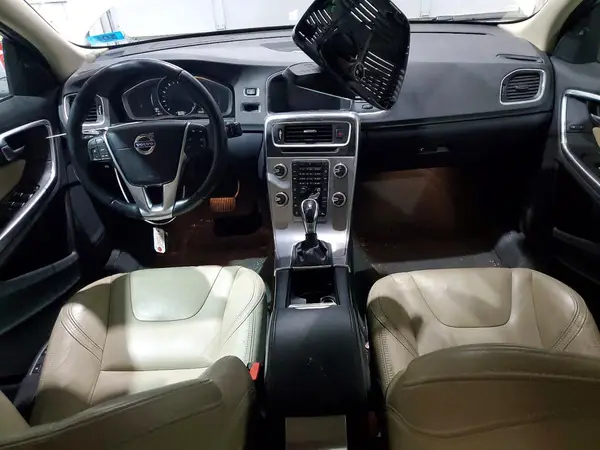 LYV402TM0JB171878 2018 VOLVO S60 - Image 8